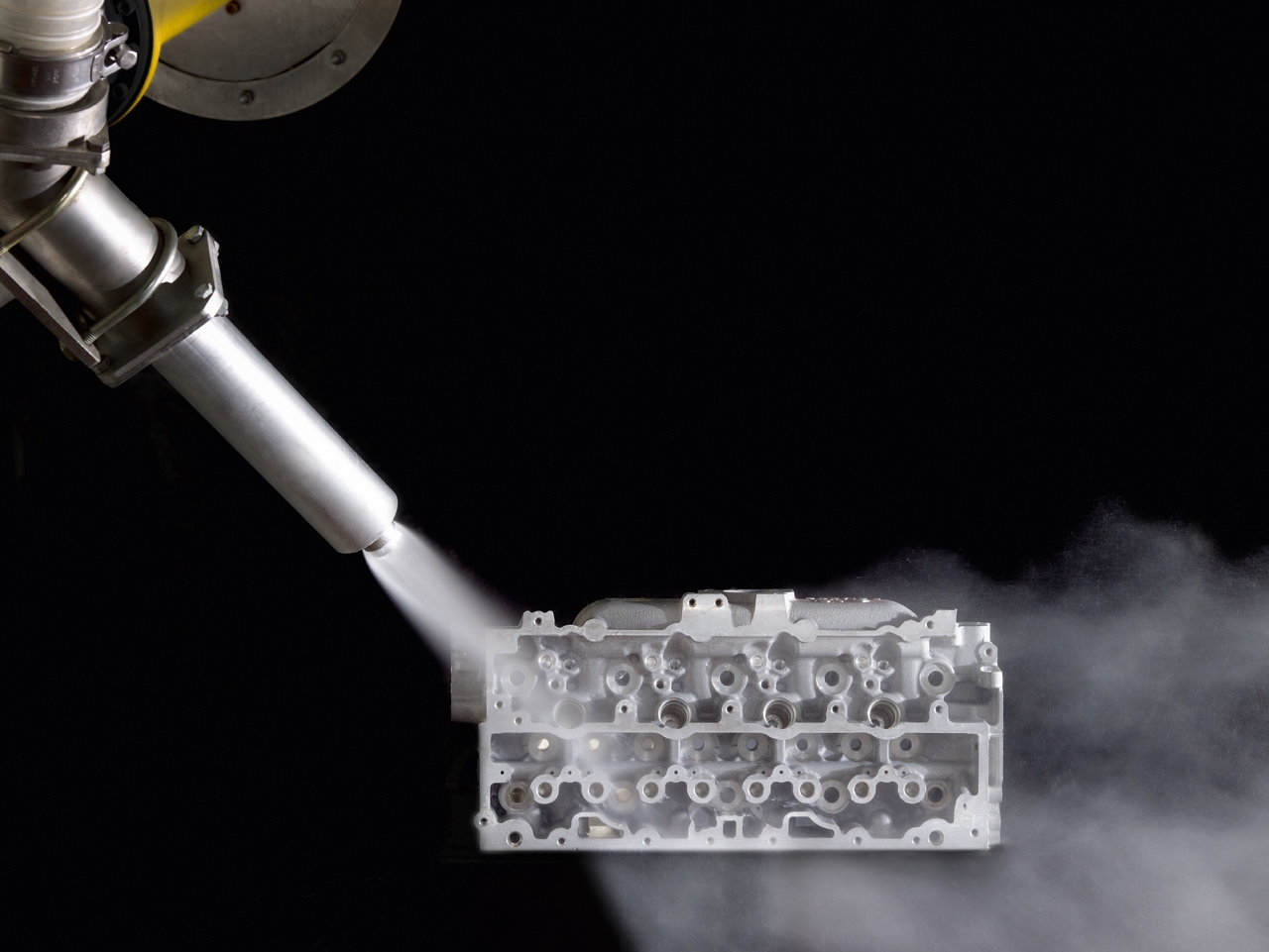 parts cleaning, machining, solvent cleaning, surface technology, cleanliness, inspection, metalworking parts cleaning, machining, solvent cleaning, surface technology, cleanliness, inspection, metalworking